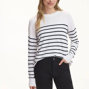 REITMANS - NWT - White and Black Striped Sweater